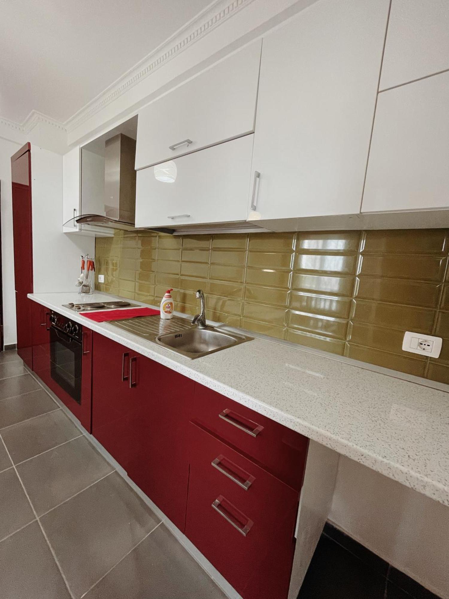 Lovely Gjiri Lalzit Appartement *